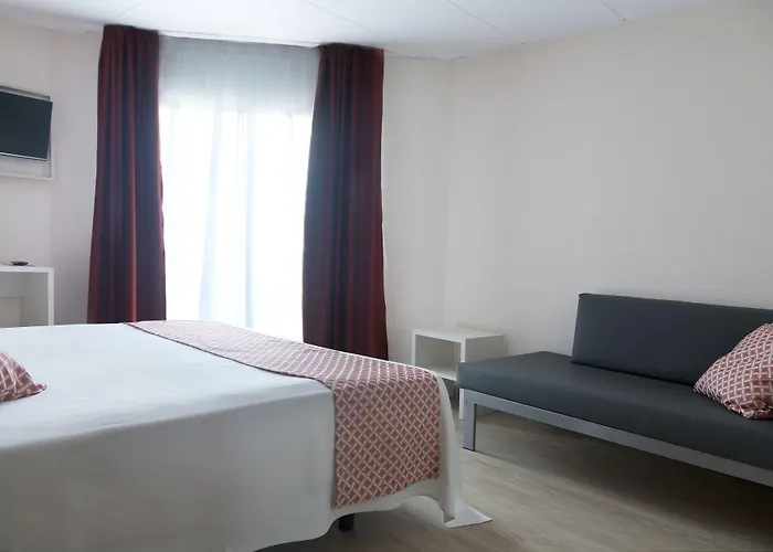 Hotel Ght Balmes, Hotel-aparthotel&splash 3*