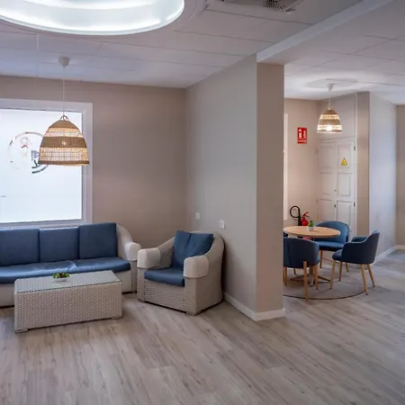 מלון Ght Balmes, Hotel-aparthotel&splash 3*