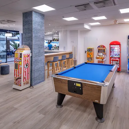 Ght巴尔梅斯公寓式酒店 3*
